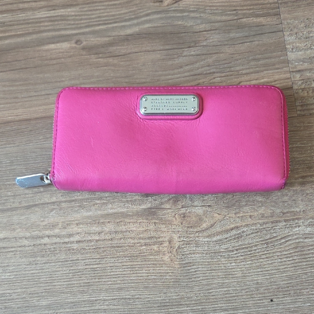 Marc Jacobs Pink Leather Wallet